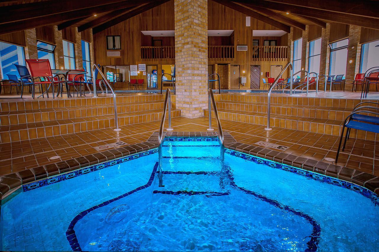 Natura Treescape Resort Wisconsin Dells Exterior photo